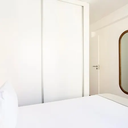 Historic Center River View Balcony Apartamento *