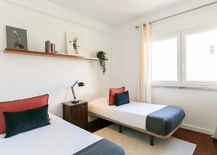 Historic Center River View Balcony Lägenhet