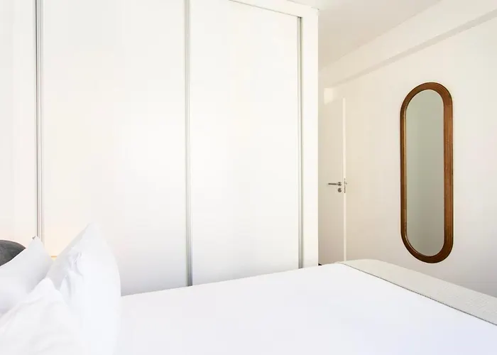 Historic Center River View Balcony Lägenhet *