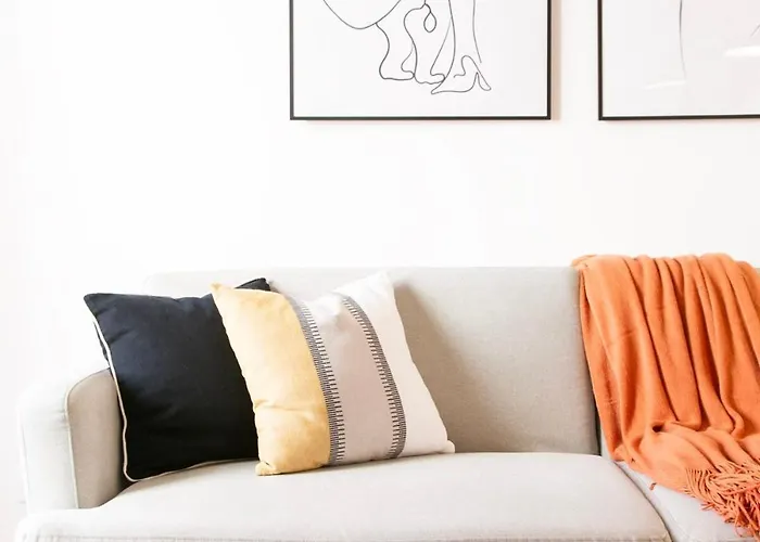 Historic Center River View Balcony